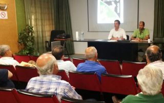 mesa-extremena-defensa-caza